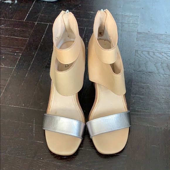 KDB Wedge Heels - Picture 3 of 7